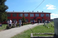 ue-09052015-6